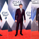 Illustration for article titled All the Country Glamour, Cowboy Hats and Baby Bumps at the 2015 CMA Awards